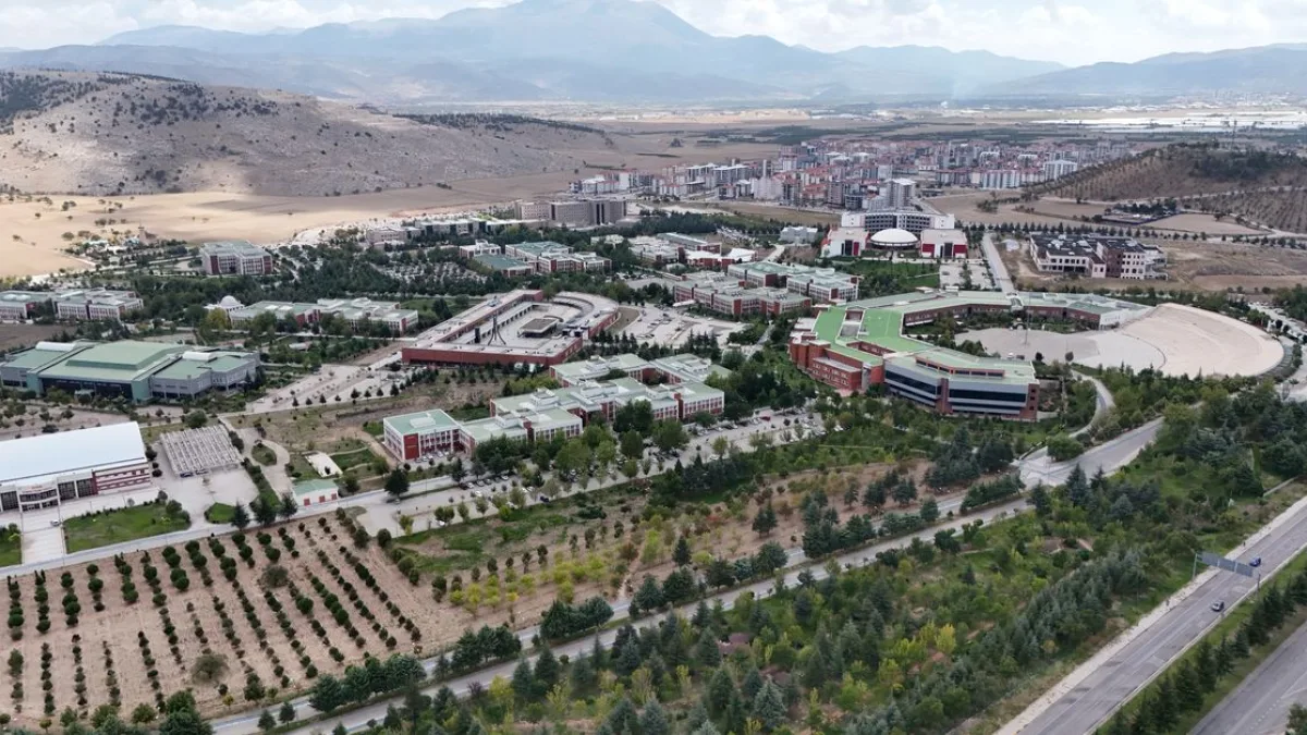 Üniversite Kampüsünde Milyonluk Dolandırıcılık: Hesaplara Tek Seferde Aktarıldı