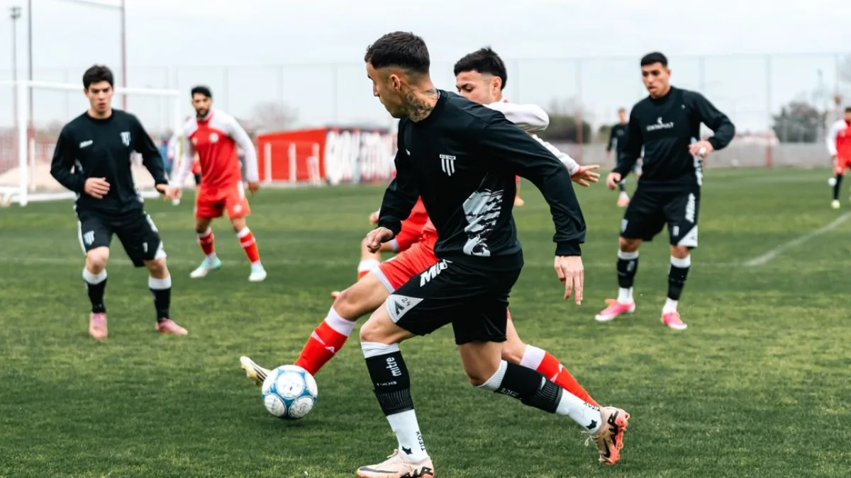 Kulüp Başkanı Yılmaz Vural'a Eşofman İadesi İçin Çağrıda Bulundu