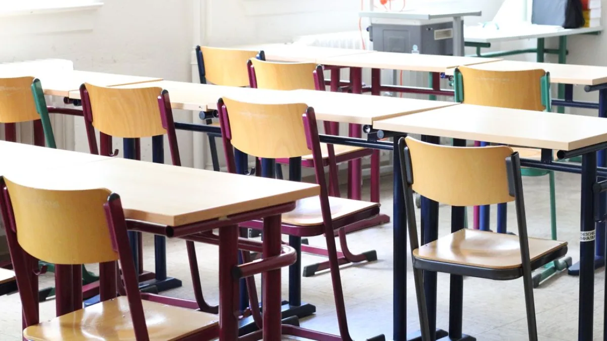 Okullarda Yeni Dönem: 30 Bin Personele Yetki Verildi